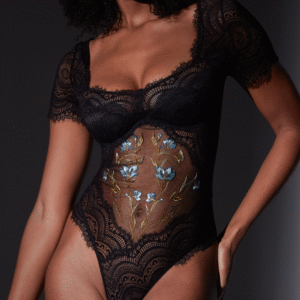 12_21bc3fc0-5dae-4a90-8f32-87a9886e5441.png Aster Bodysuit