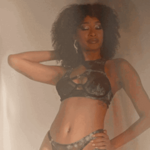 VIDEO45_1080x1350_1_31276dfe-26c3-4c69-8bc5-d6ad5734e78e.gif Electra Bra